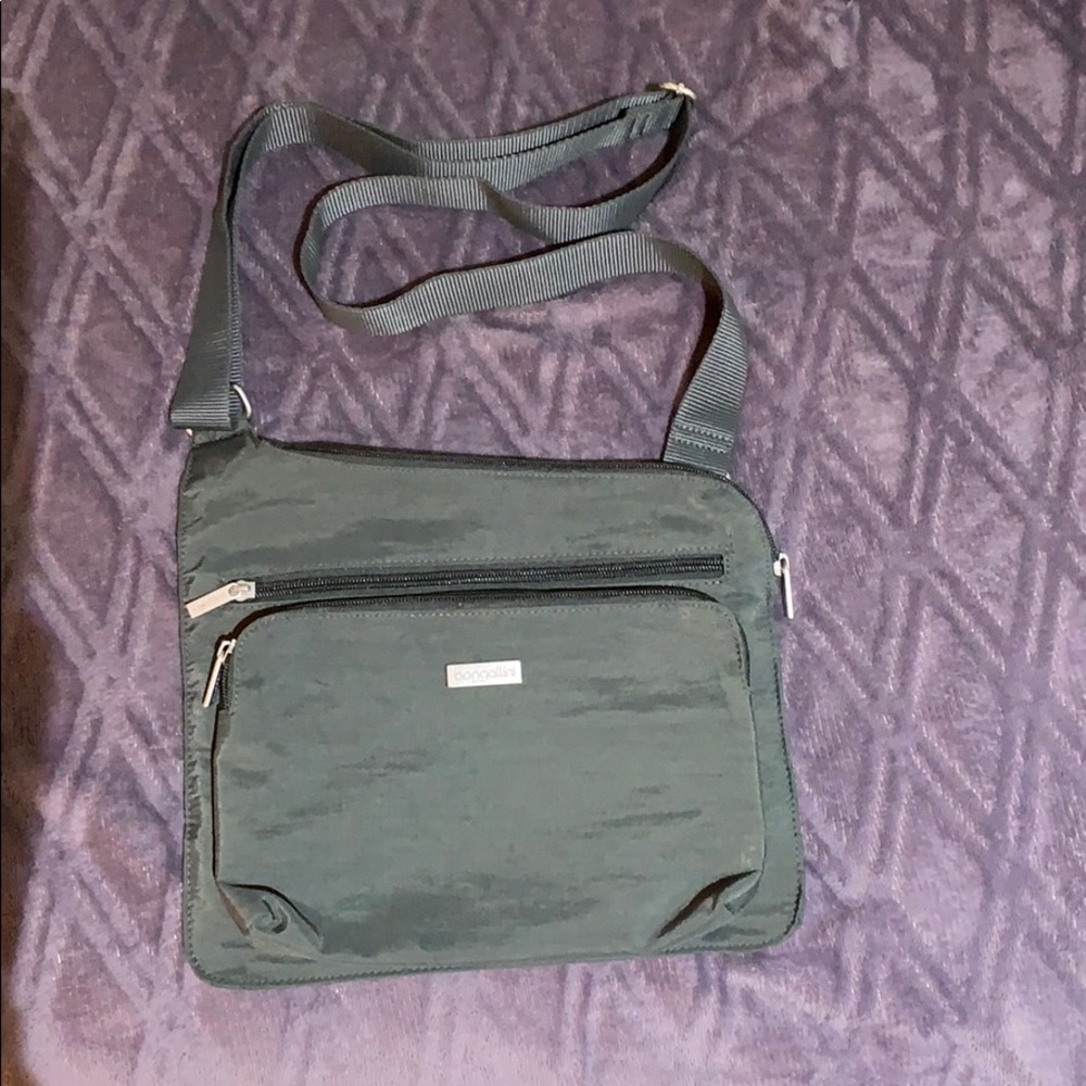Baggallini Gray Crossbody Purse